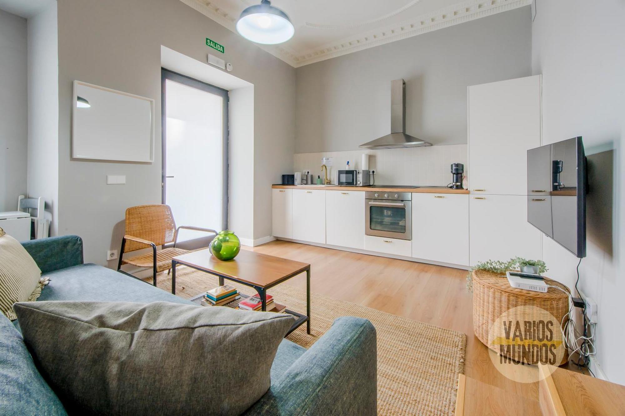 Modern Apt & Cool Interior Design A 20 Metros Del Retiro E1 Madrid Exterior foto
