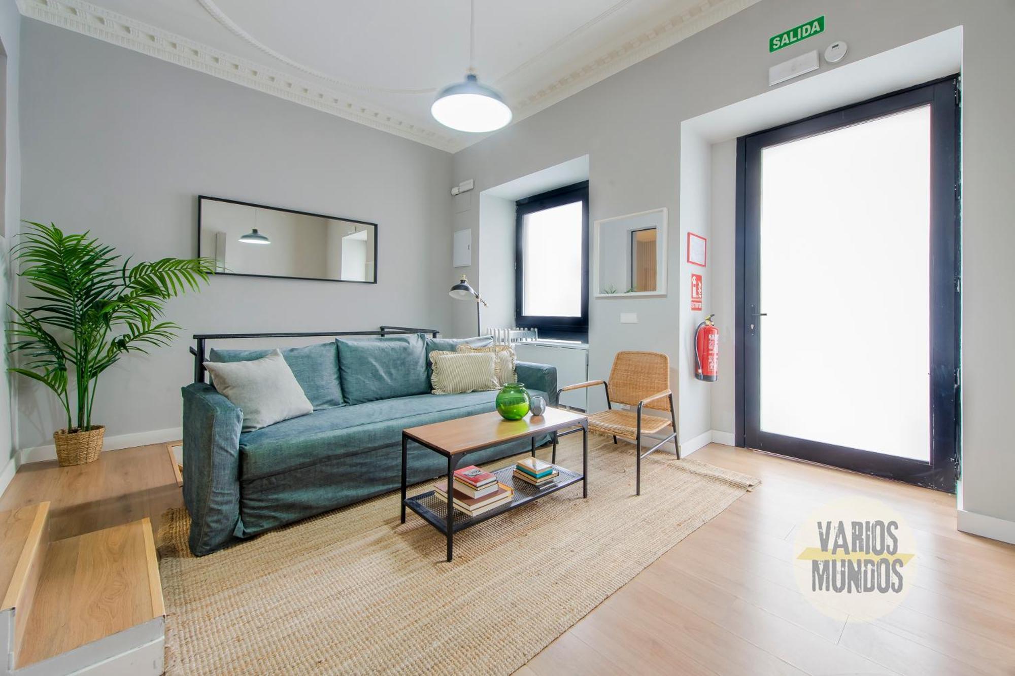 Modern Apt & Cool Interior Design A 20 Metros Del Retiro E1 Madrid Exterior foto